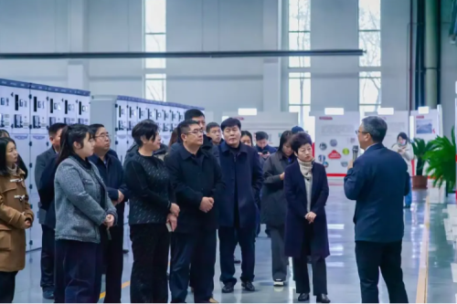 市县级工商联主席及党组书记培训班学员莅临尊龙凯时一人生就是博官网集团考察学习